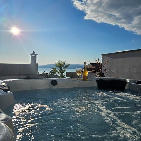 Apartman Koko With Private Jacuzzi Makarska Zewnętrze zdjęcie