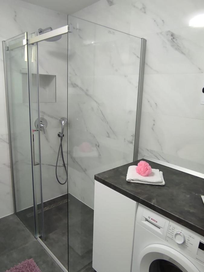 Apartman Koko With Private Jacuzzi Makarska Zewnętrze zdjęcie
