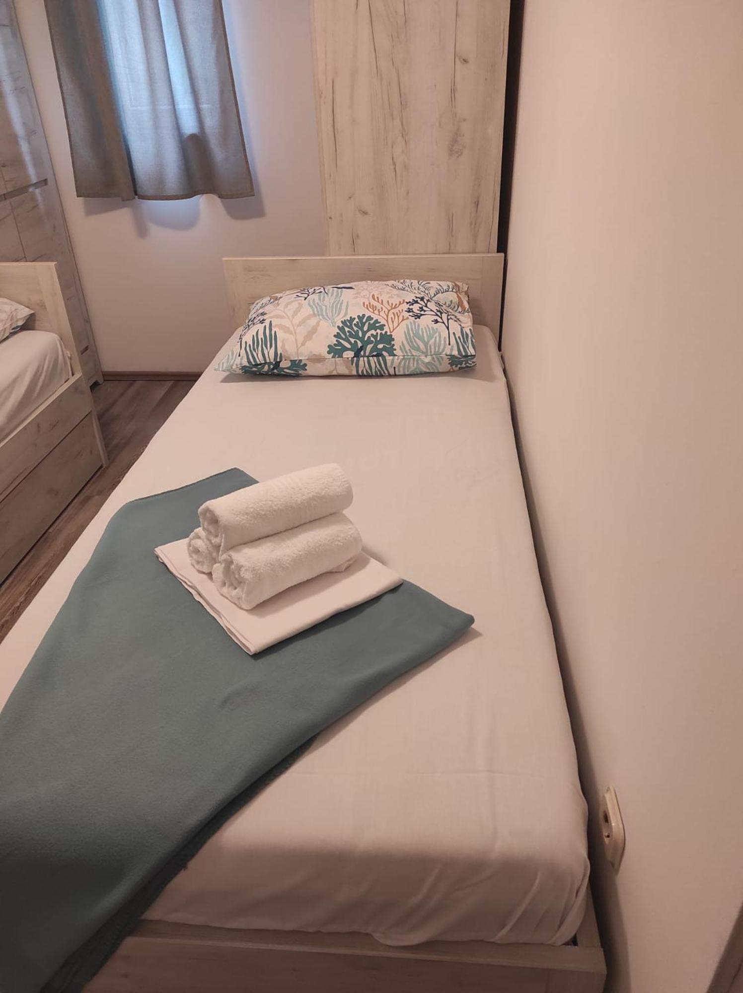 Apartman Koko With Private Jacuzzi Makarska Zewnętrze zdjęcie