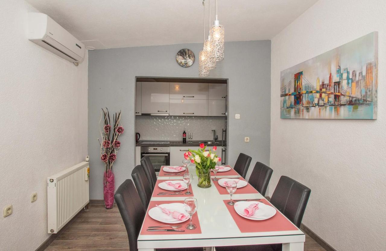 Apartman Koko With Private Jacuzzi Makarska Zewnętrze zdjęcie